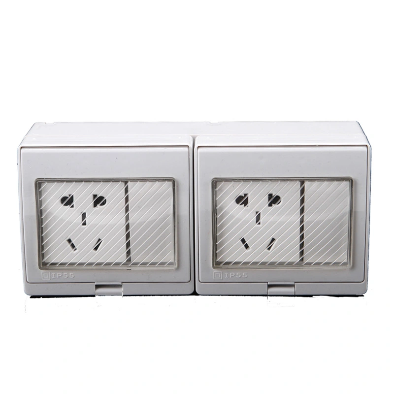 IP55 Series 5 Pin Multifunction Wall Socket bi Swiċċ għad-Dar