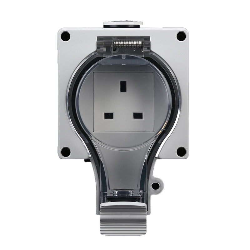 IP66 Serje Ġdid British Waterproof Outdoor Socket bi Swiċċ